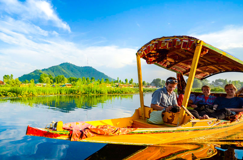 img/Romantic-Kashmiri.png