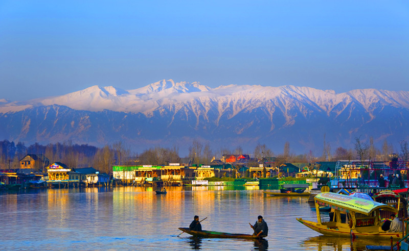 img/dal-lake-1.jpg